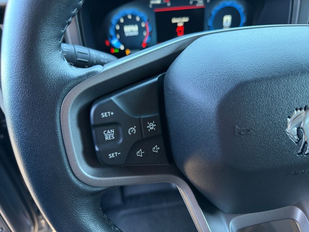 Used 2025 Ford Bronco Badlands AWD/4WD image 15