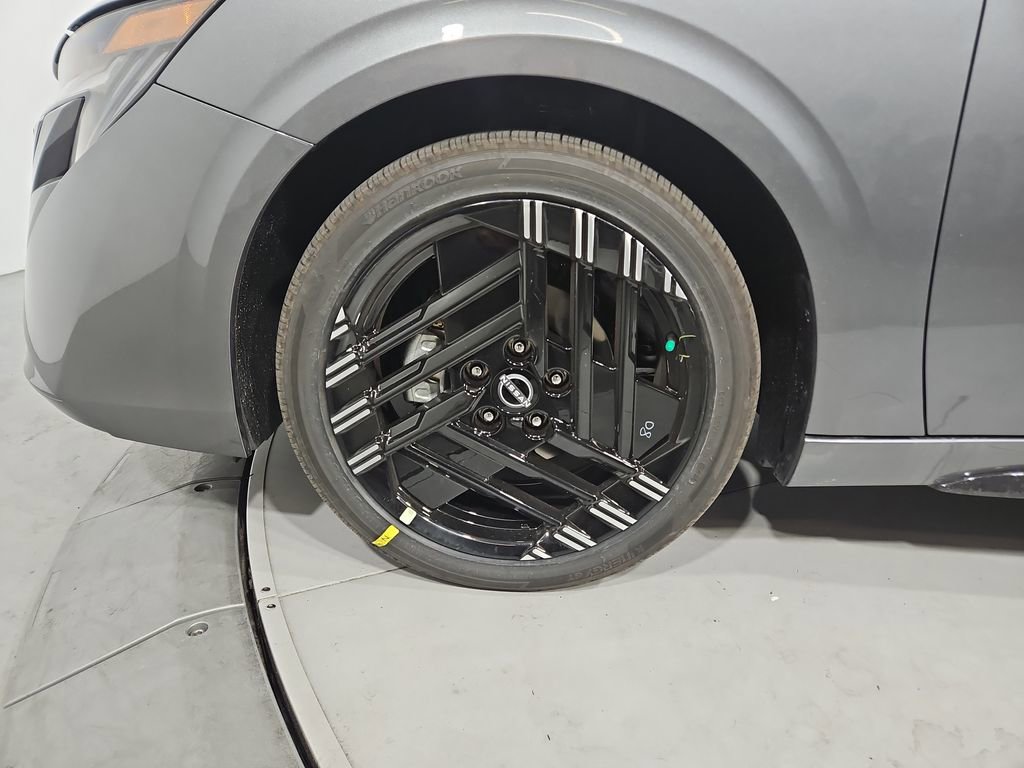 New 2026 Nissan Sentra SR image 25