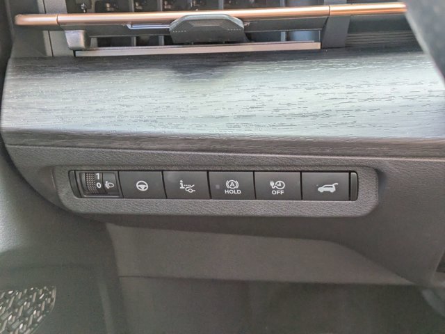 Certified 2024 Nissan Ariya AWD image 25