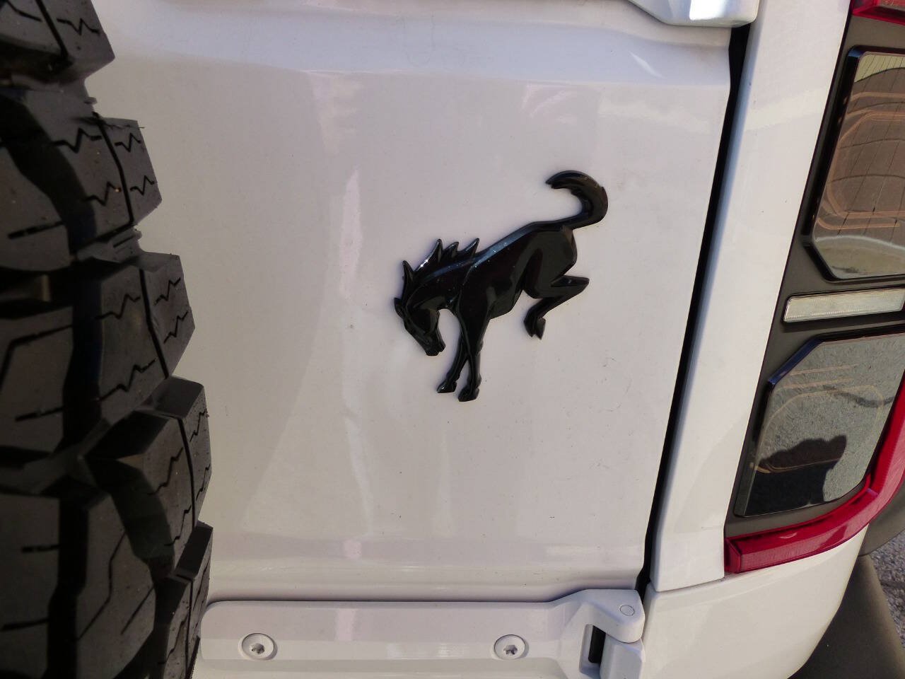 Used 2025 Ford Bronco Outer Banks AWD/4WD image 11