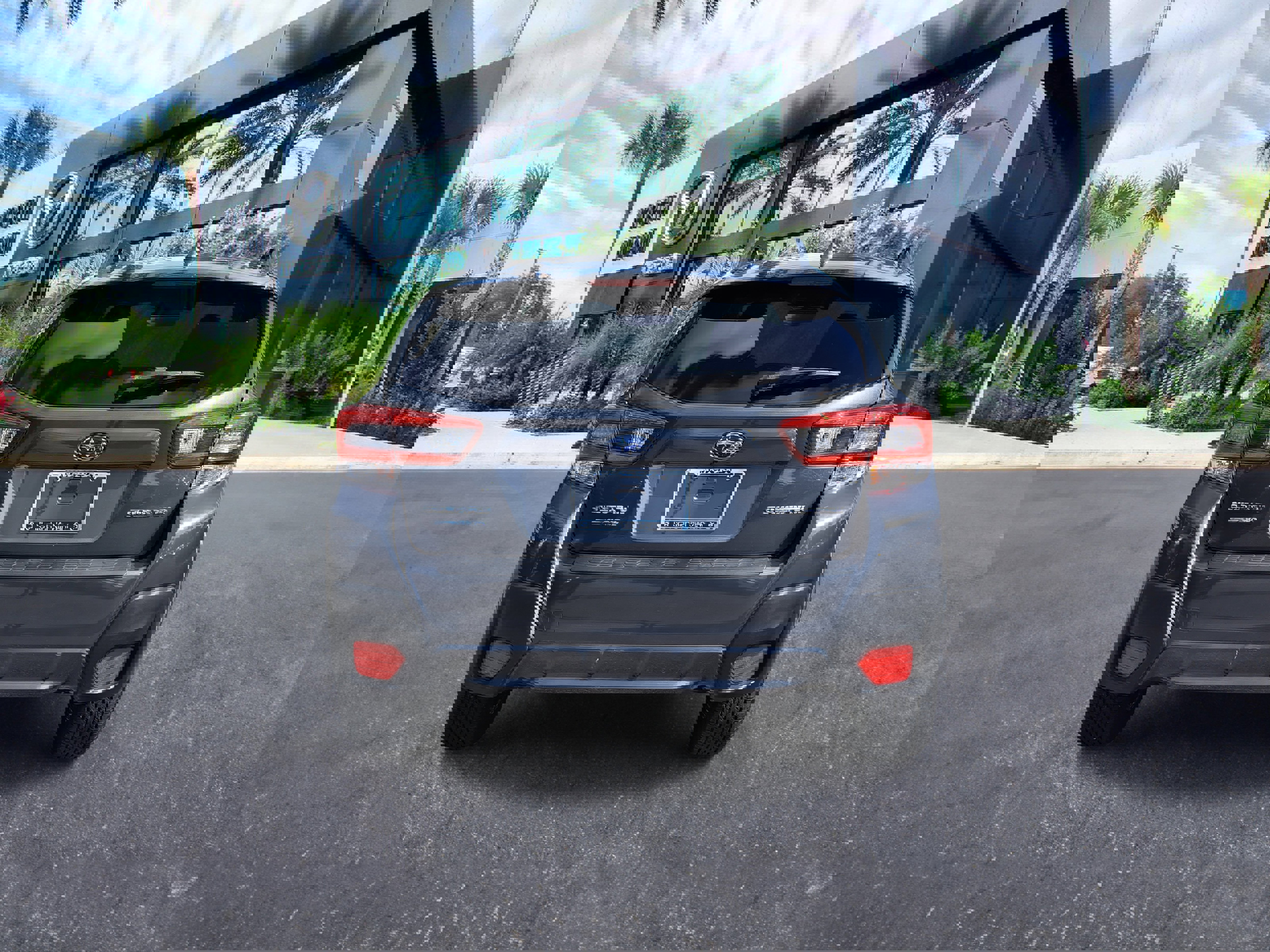 Used 2022 Subaru Crosstrek 2.0i Premium w/ Moonroof Package image 4