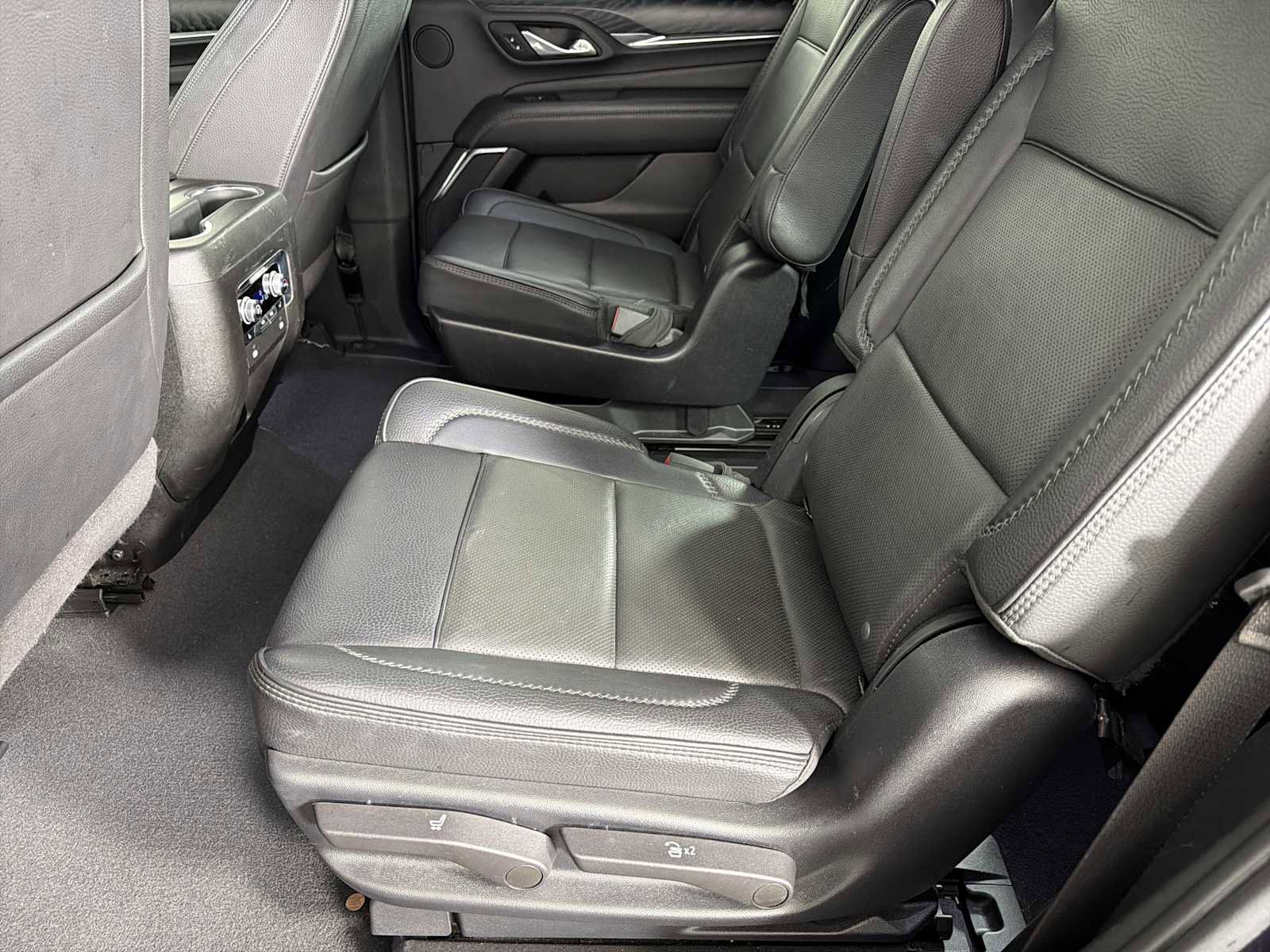 Certified 2023 GMC Yukon Denali AWD/4WD image 19