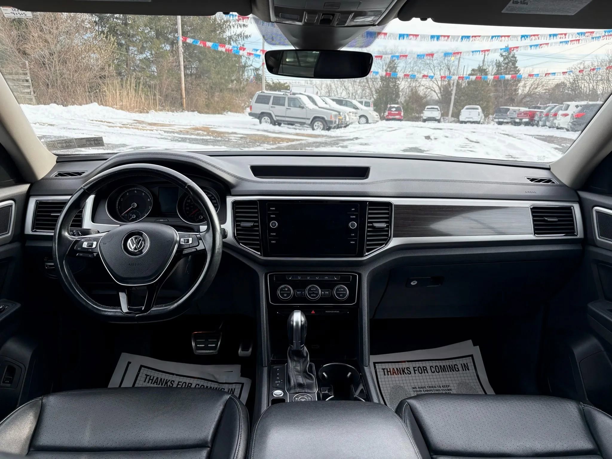 Used 2018 Volkswagen Atlas SEL w/ R-Line Package image 39