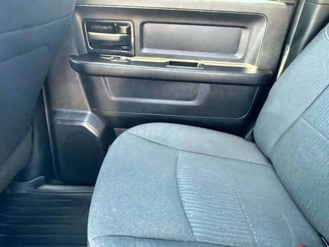 Used 2024 RAM 2500 Tradesman w/ Chrome Appearance Group AWD/4WD image 15