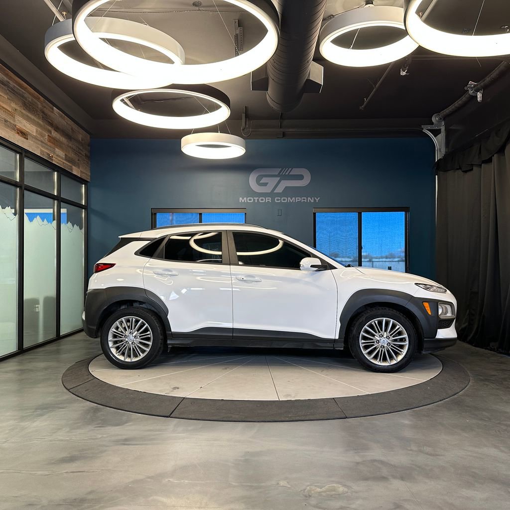 Used 2021 Hyundai Kona SEL Plus image 2