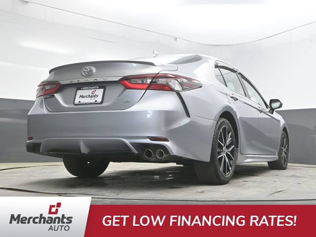 Used 2022 Toyota Camry SE FWD image 35
