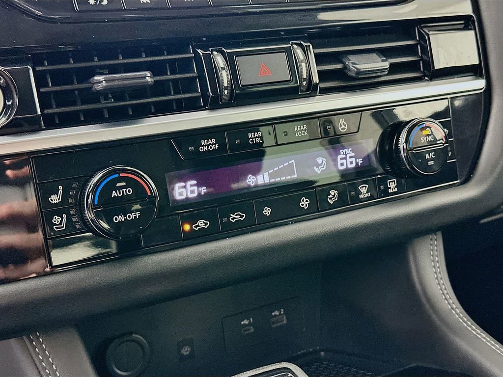 Certified 2024 Nissan Pathfinder Platinum image 22