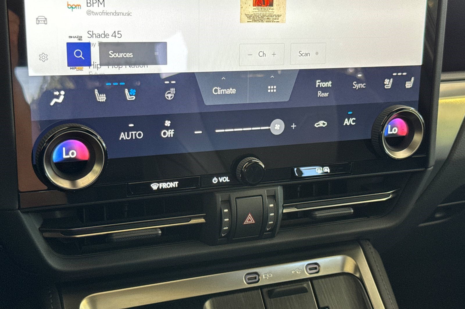 Certified 2024 Lexus GX 550 w/ Accessory Package (Z1) AWD/4WD image 28