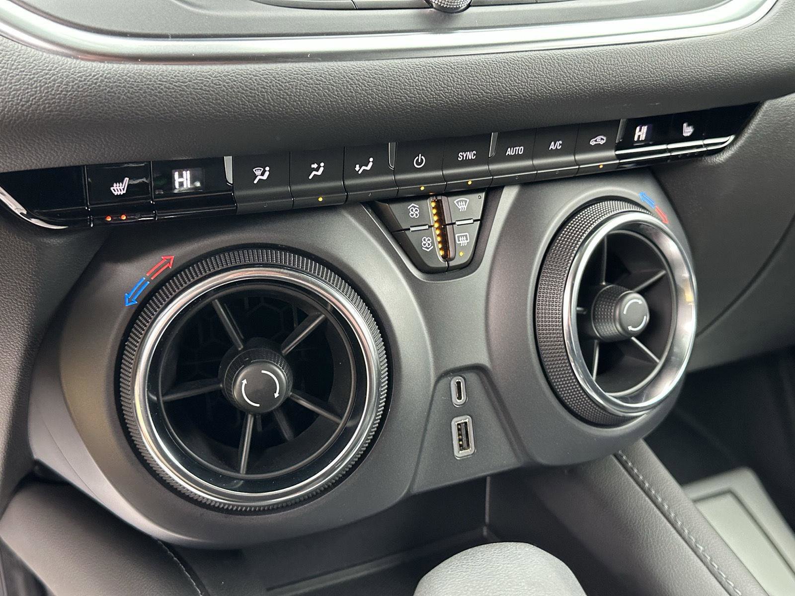 Used 2022 Chevrolet Blazer LT image 16