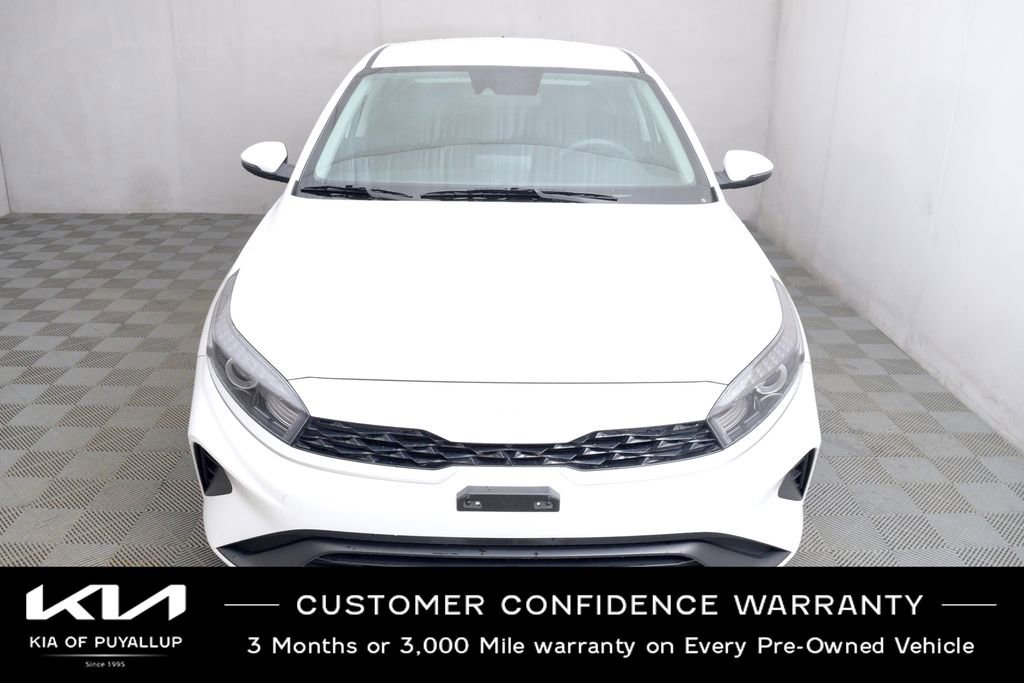 Used 2023 Kia Forte LXS w/ LXS Technology Package image 2
