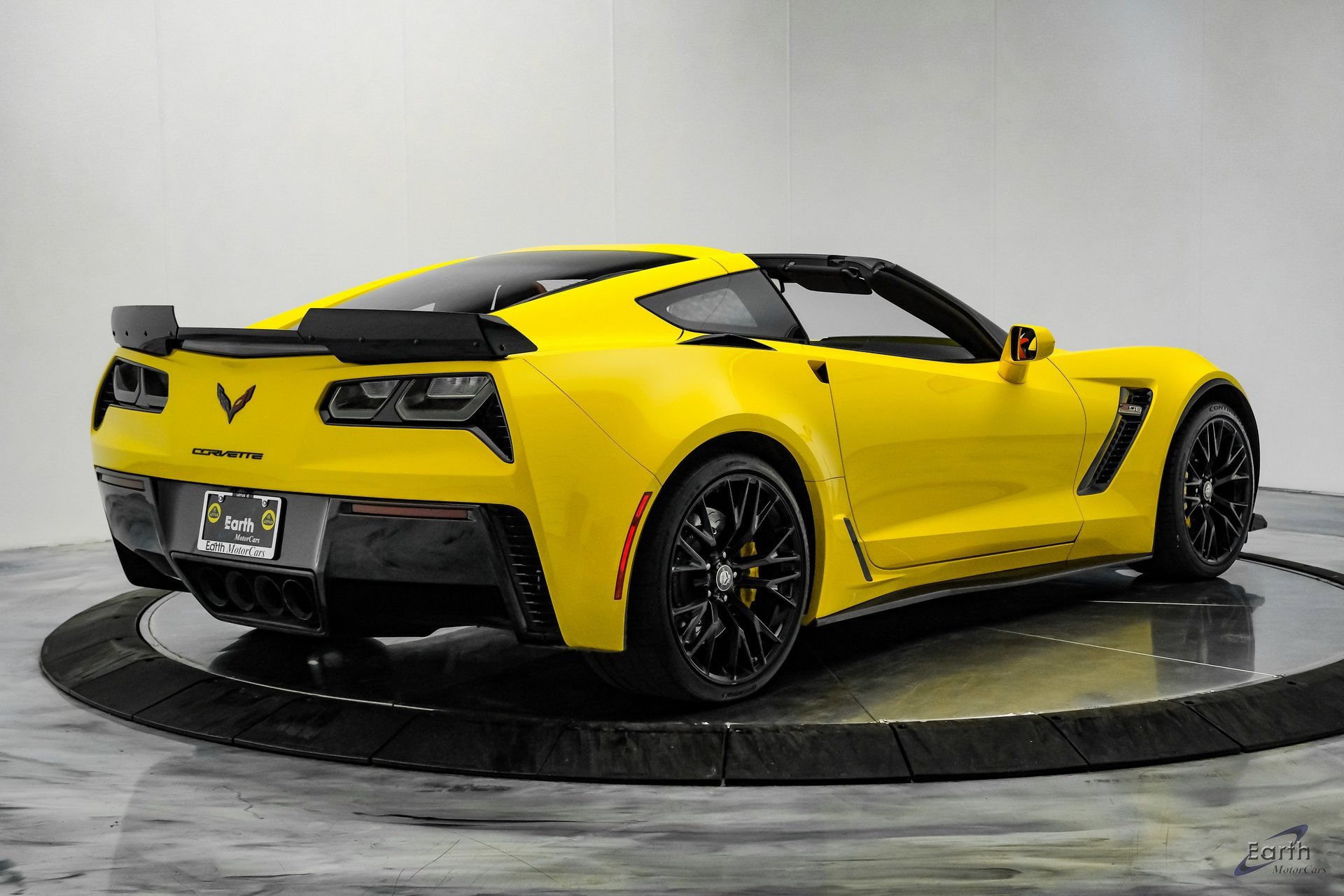 Used 2018 Chevrolet Corvette Z06 image 24