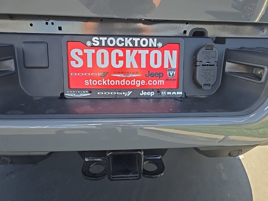 New 2026 RAM 3500 Big Horn AWD/4WD image 14