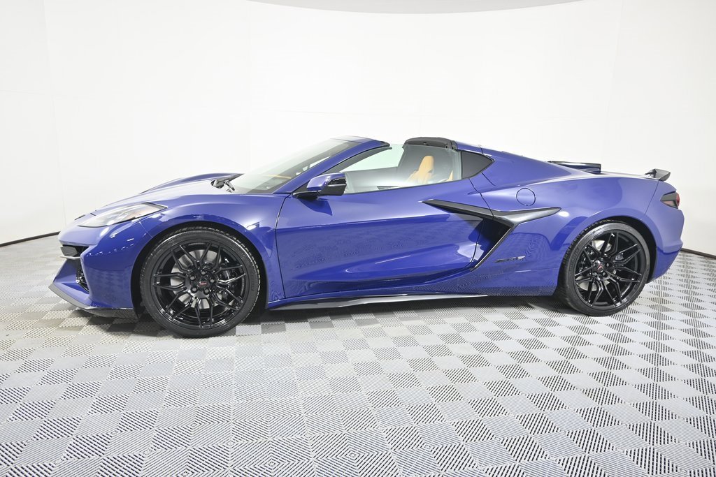 New 2026 Chevrolet Corvette Z06 w/ Stealth Interior Trim Package image 2