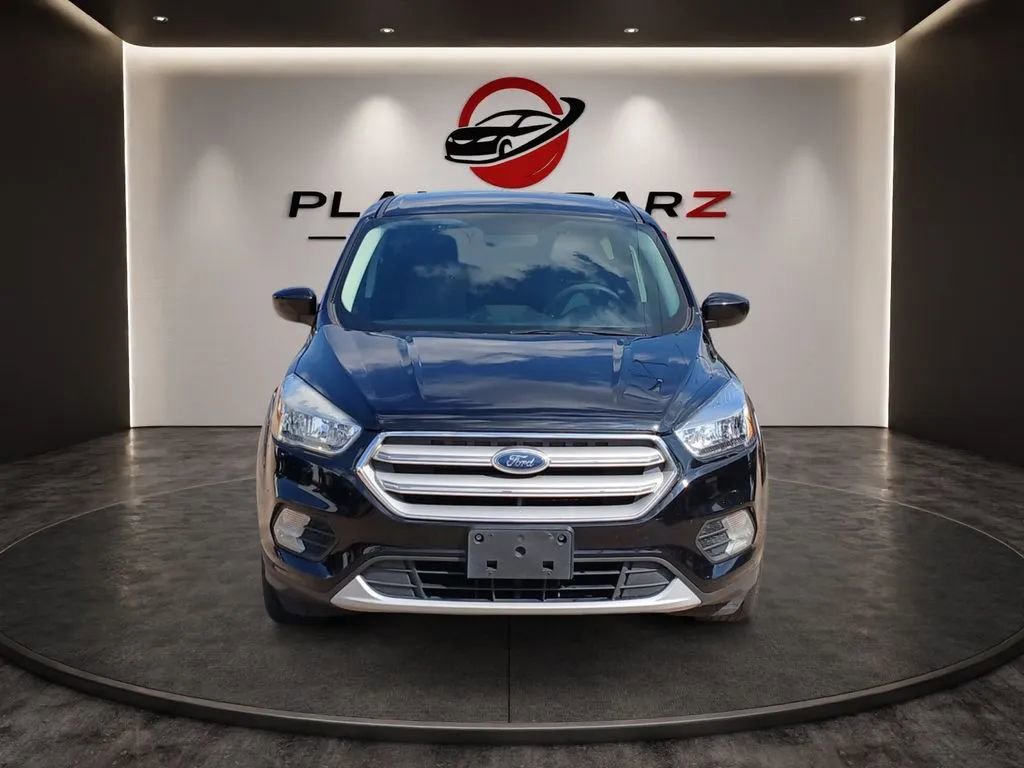 Used 2019 Ford Escape SE FWD image 8