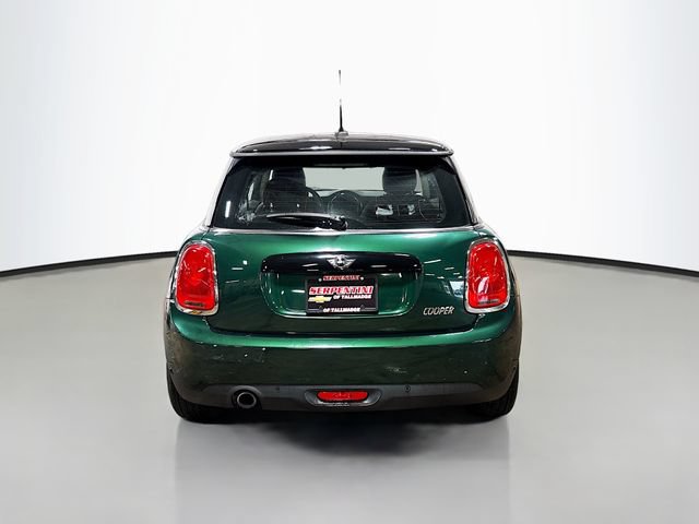 Used 2018 MINI Cooper 2-Door Hardtop FWD image 7