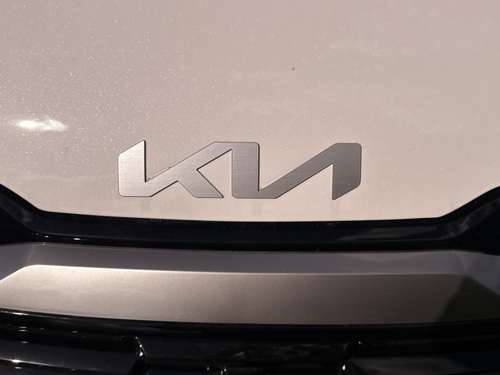 New 2026 Kia Sportage SX FWD image 21