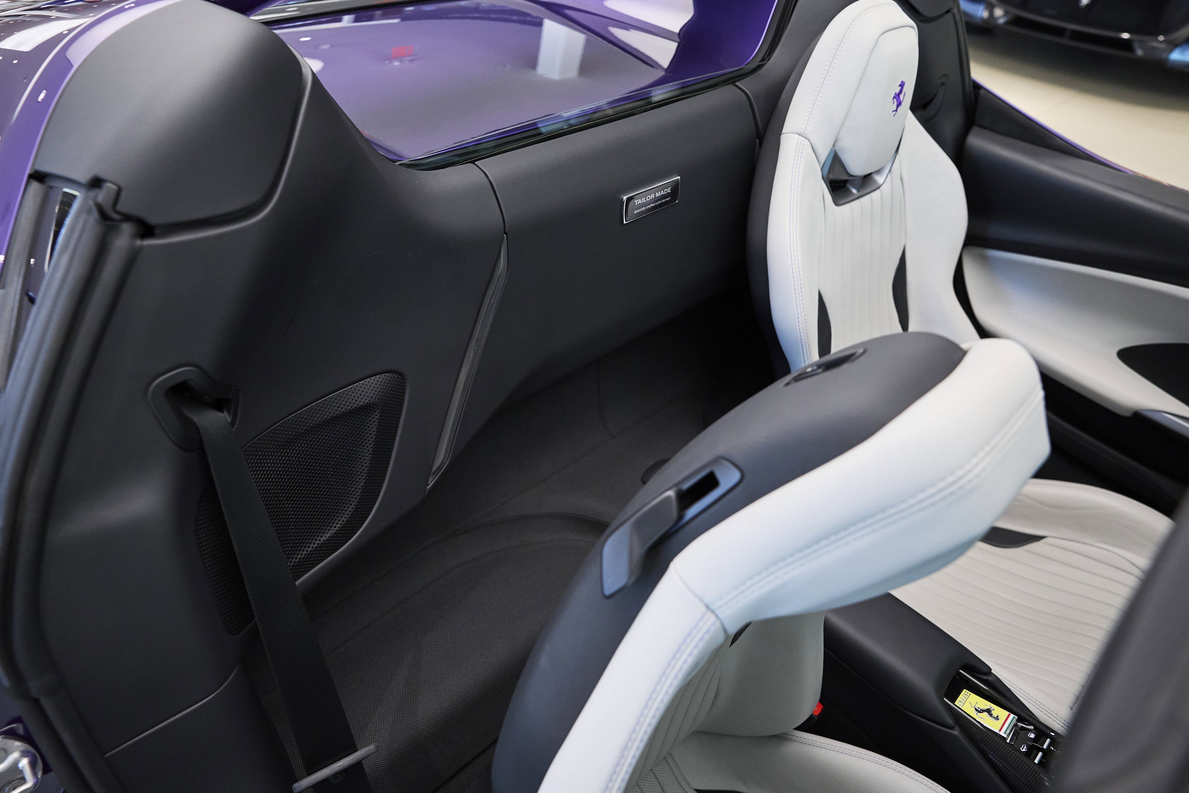 Used 2024 Ferrari 296 GTS image 36