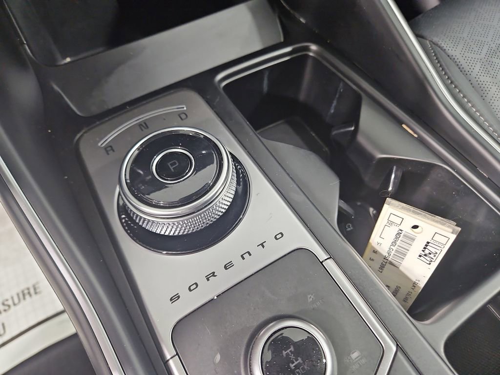 Used 2023 Kia Sorento EX image 24