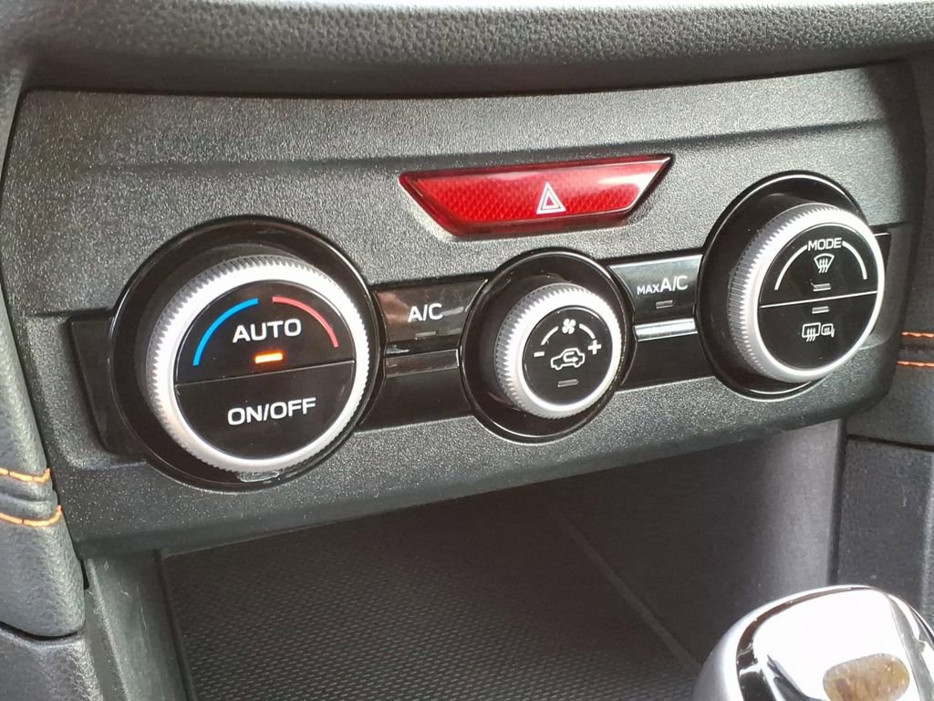 Used 2022 Subaru Crosstrek 2.5i Limited image 16