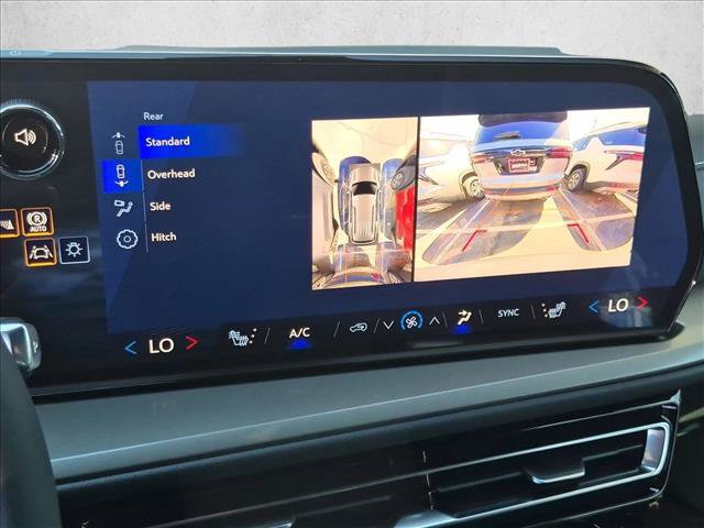 New 2027 Chevrolet Traverse LT w/ Driver Confidence Package AWD/4WD image 13
