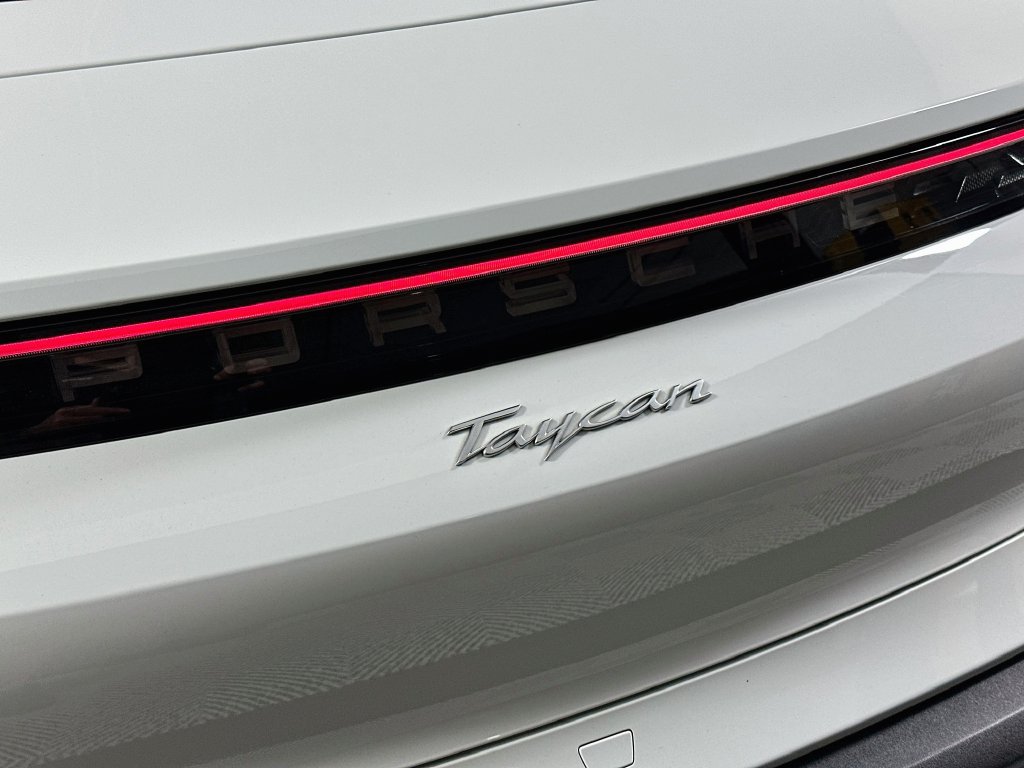 Certified 2023 Porsche Taycan RWD image 33