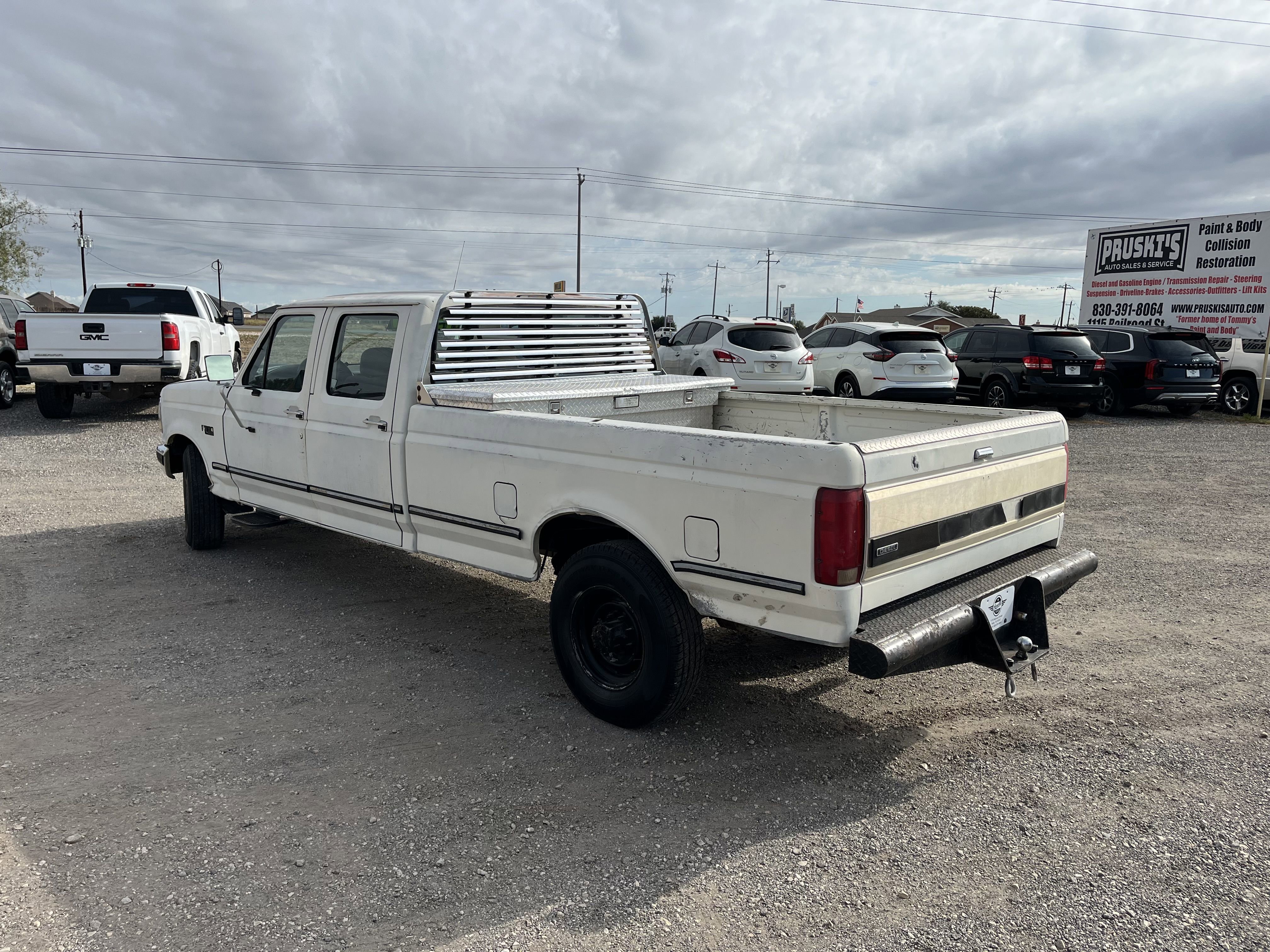 Used 1994 Ford F350 XL image 4