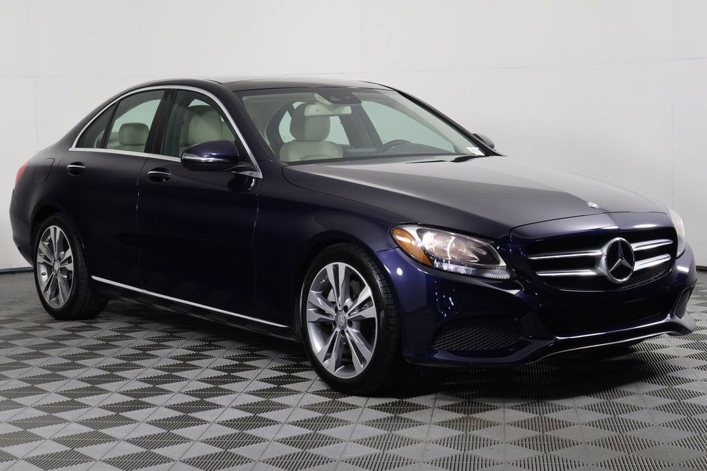 Used 2017 Mercedes-Benz C 300 Sedan image 3
