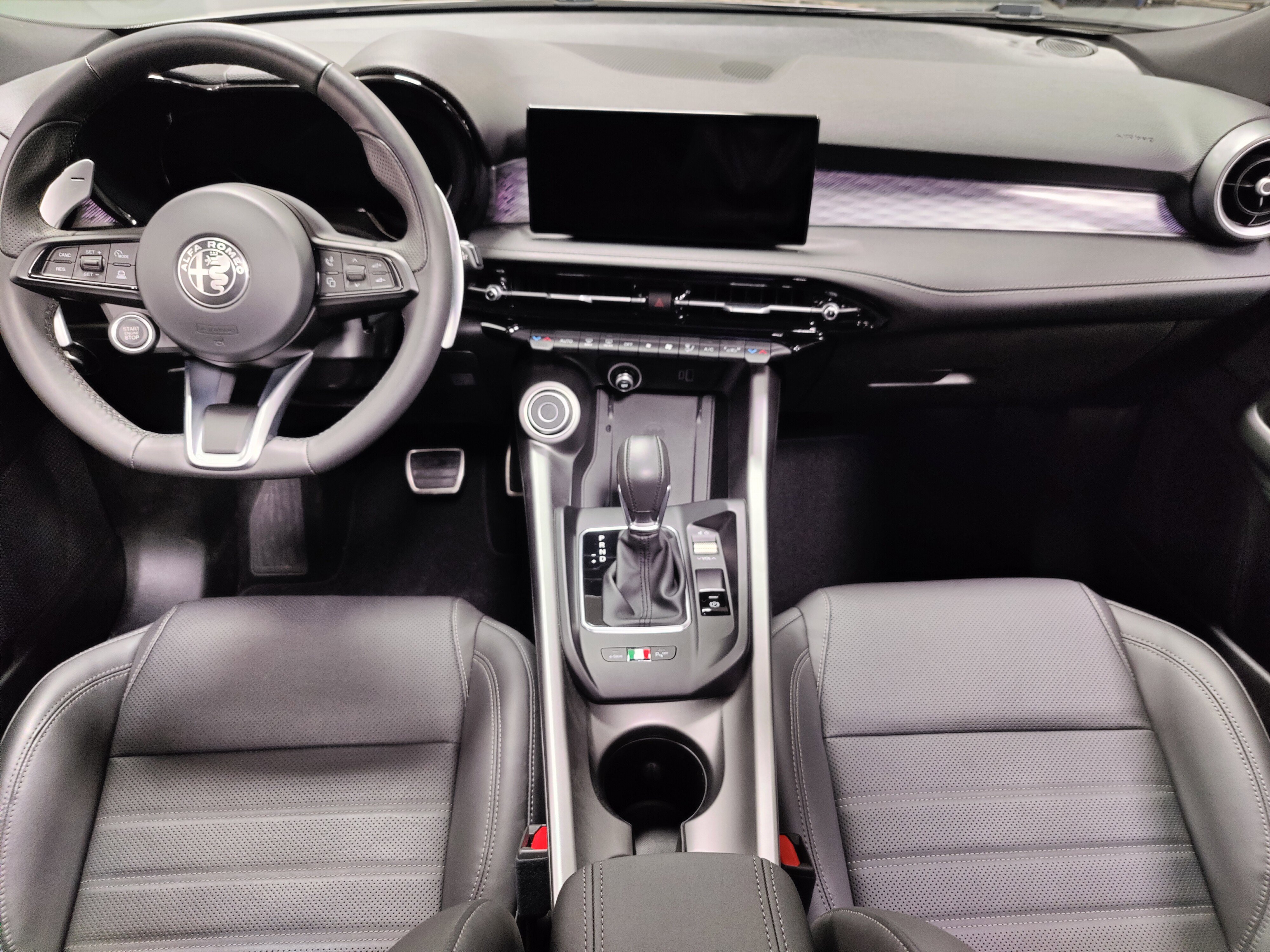 Used 2024 Alfa Romeo Tonale Veloce image 23