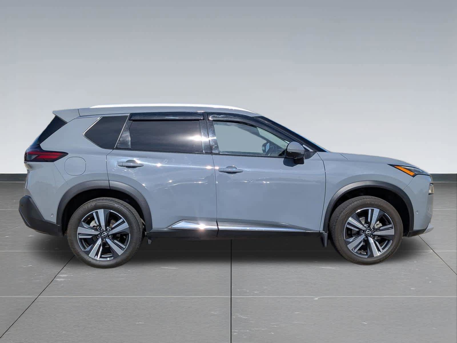 Used 2023 Nissan Rogue SL w/ SL Premium Package AWD/4WD image 6