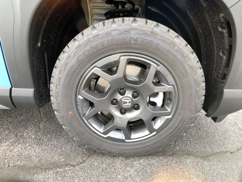 New 2025 Honda Pilot TrailSport image 11