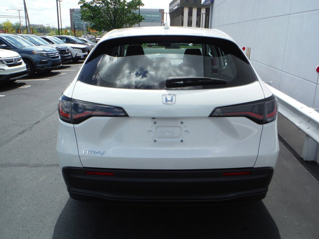 Used 2024 Honda HR-V LX image 8