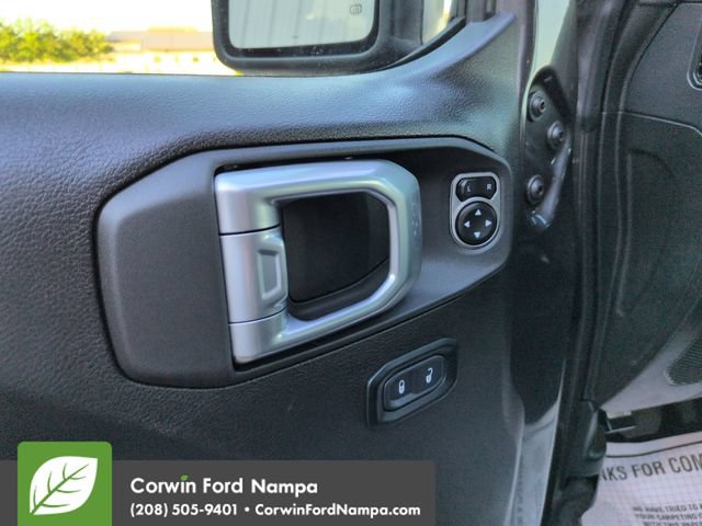 Used 2024 Jeep Wrangler Unlimited Rubicon AWD/4WD image 11
