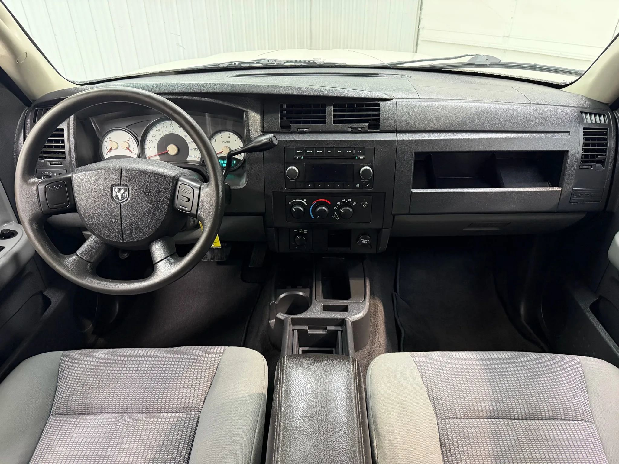 Used 2009 Dodge Dakota Big Horn w/ Extra Security Group image 13