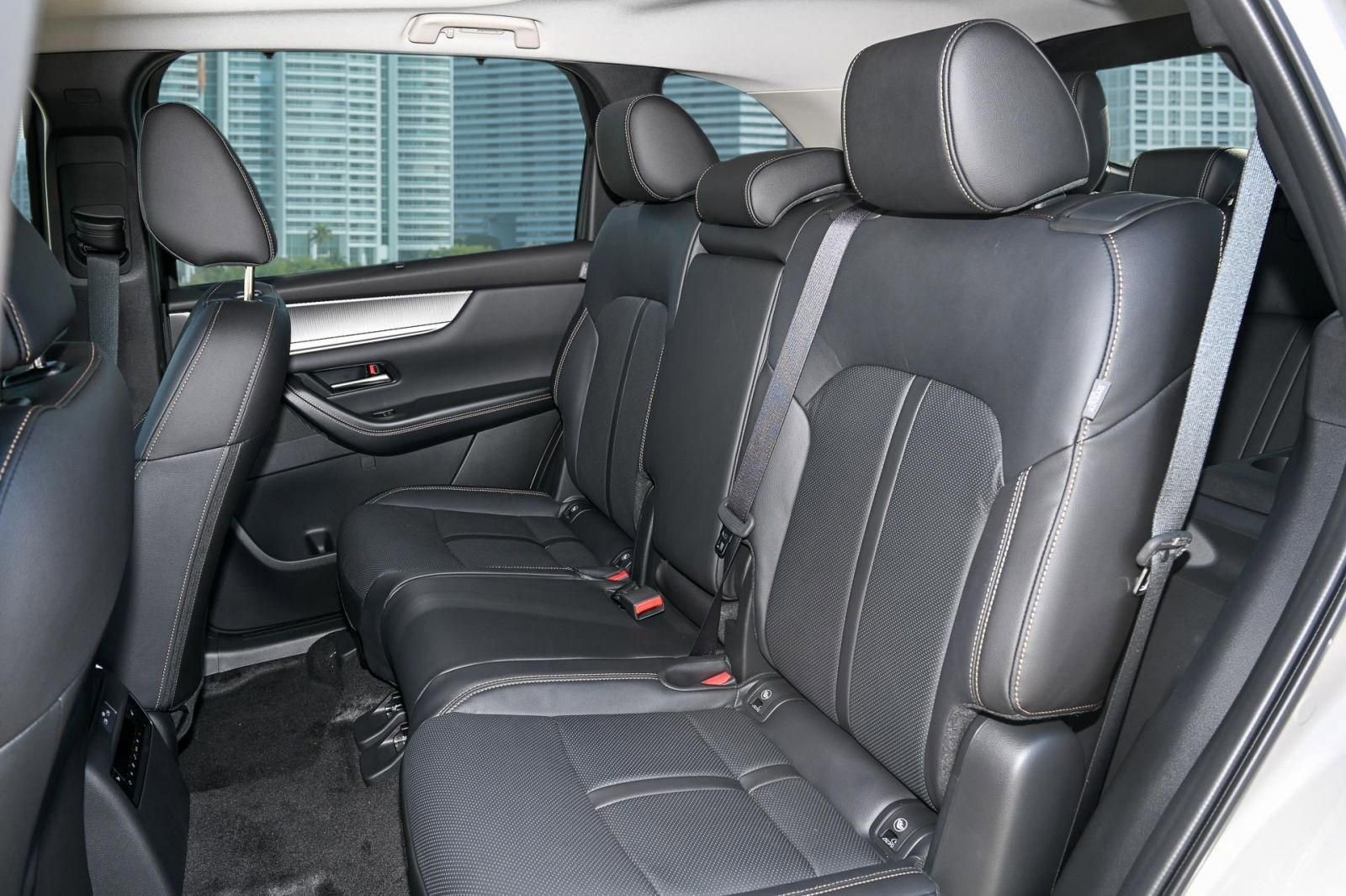 New 2026 MAZDA CX-90 3.3 Turbo w/ Premium Sport Pkg image 7