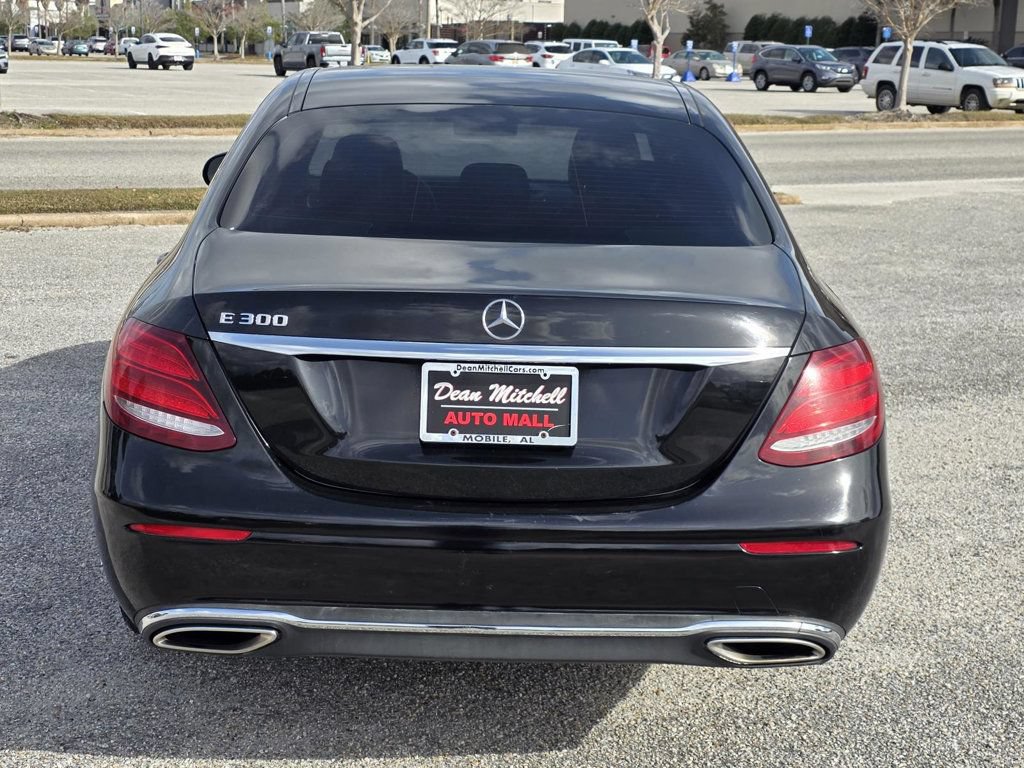Used 2017 Mercedes-Benz E 300 image 3