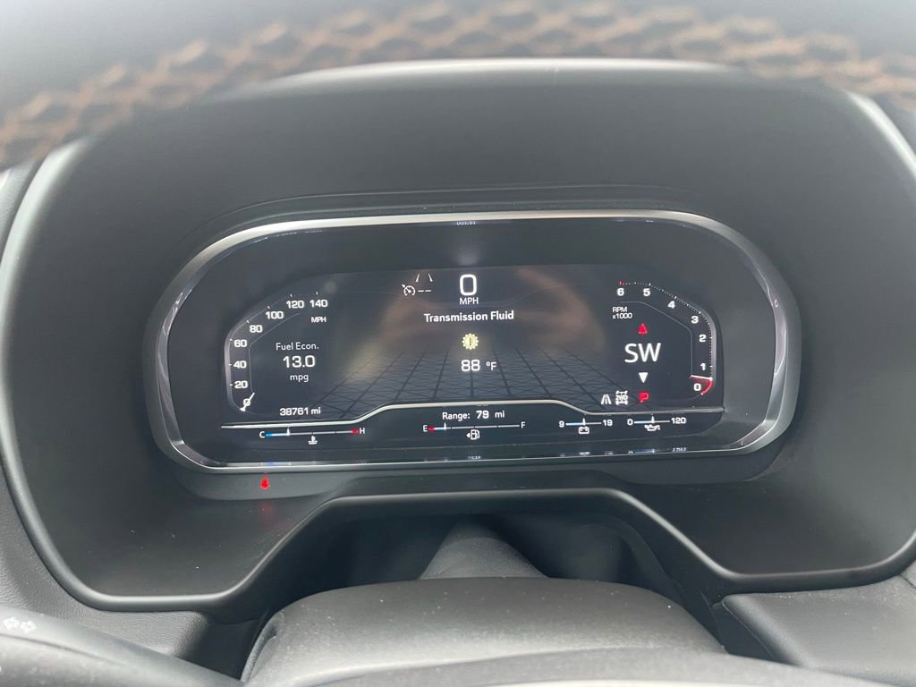 Used 2023 GMC Yukon AT4 w/ Technology Package image 15