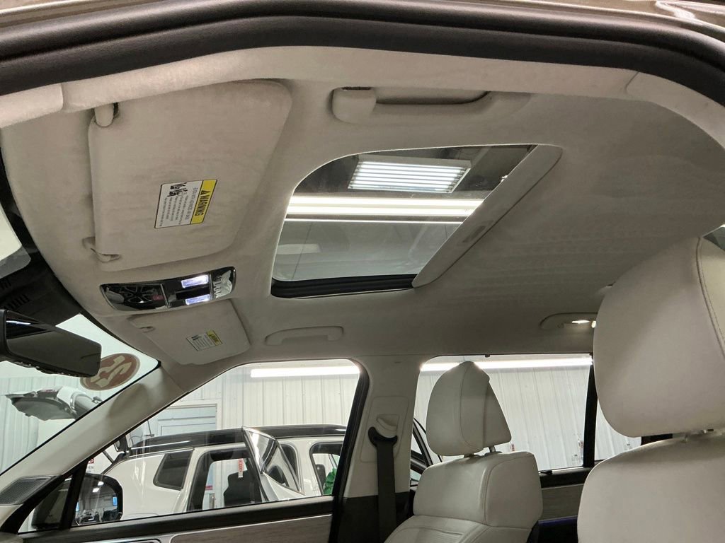 Certified 2025 Hyundai Santa Fe Calligraphy image 13