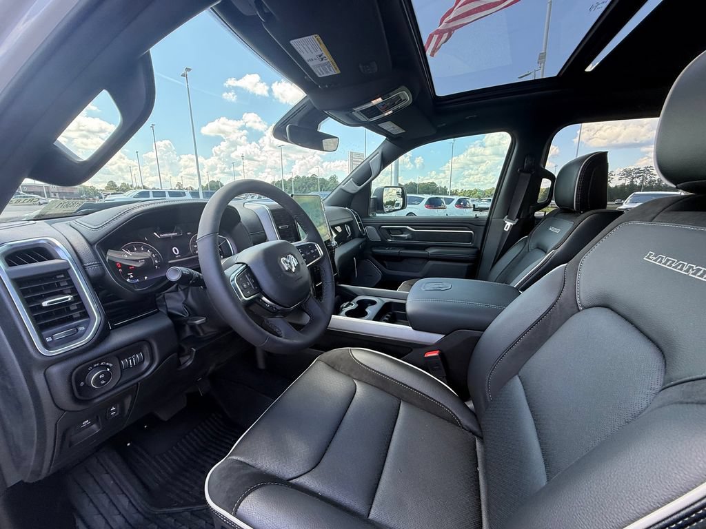 New 2026 RAM 1500 Laramie w/ Night Edition AWD/4WD image 19