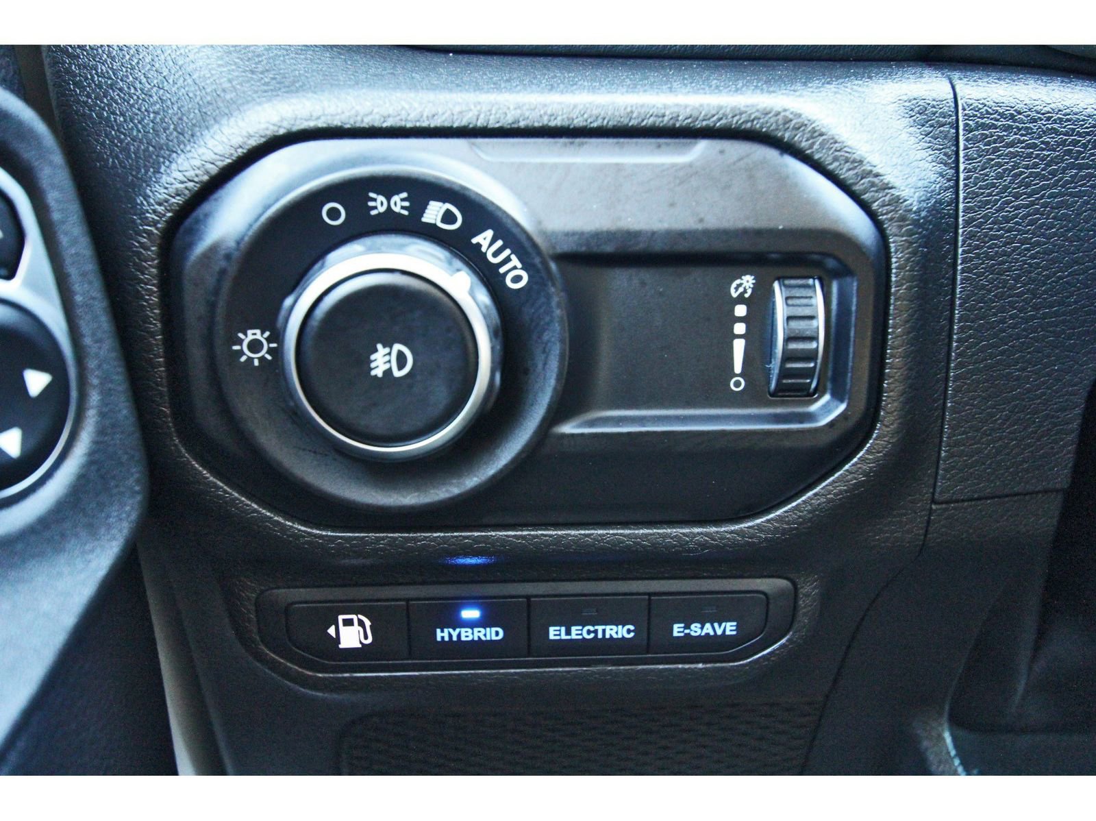 Used 2023 Jeep Wrangler Sahara 4xe w/ Cold Weather Group image 19