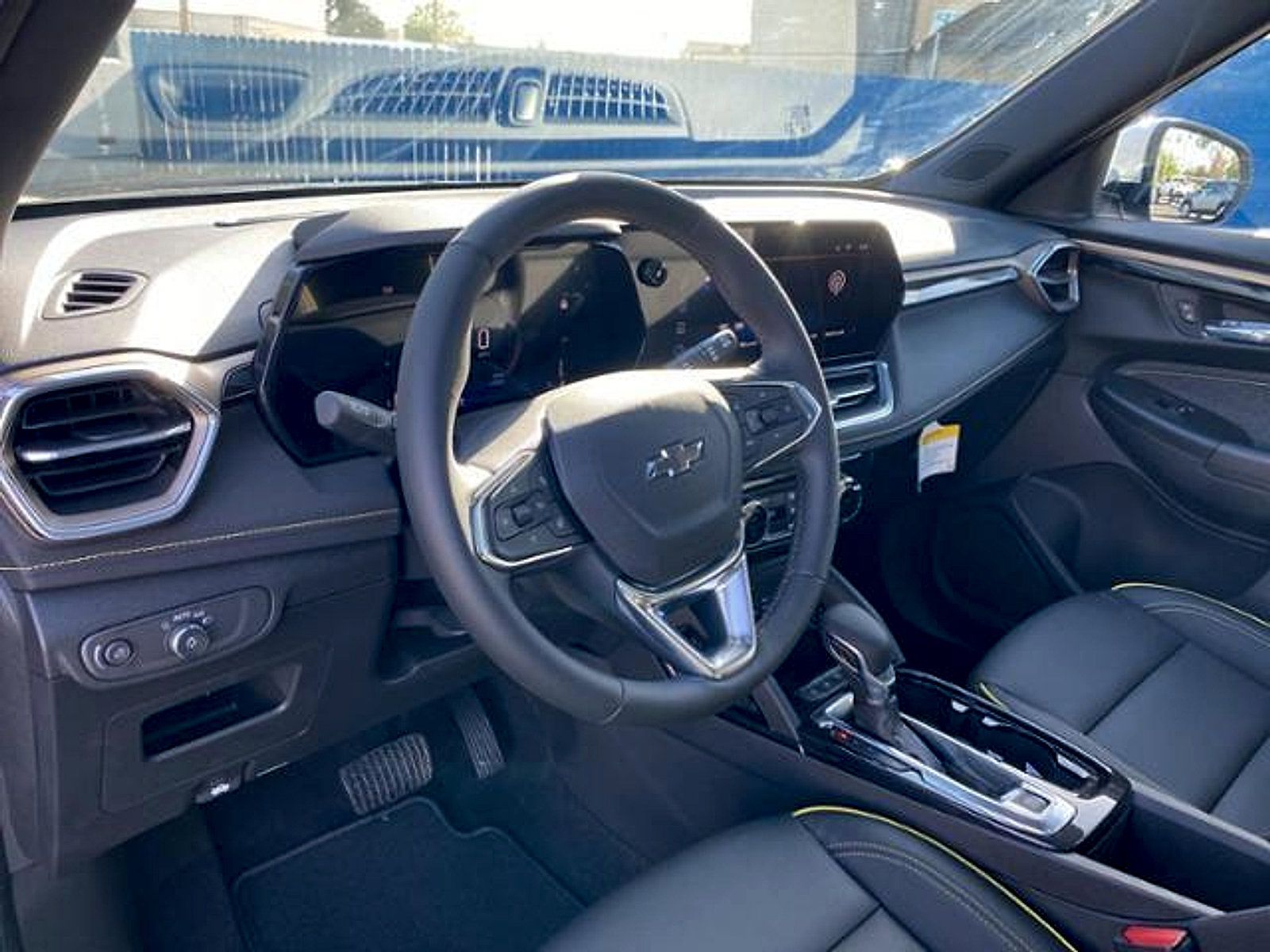 Used 2024 Chevrolet TrailBlazer ACTIV w/ Convenience Package FWD image 29