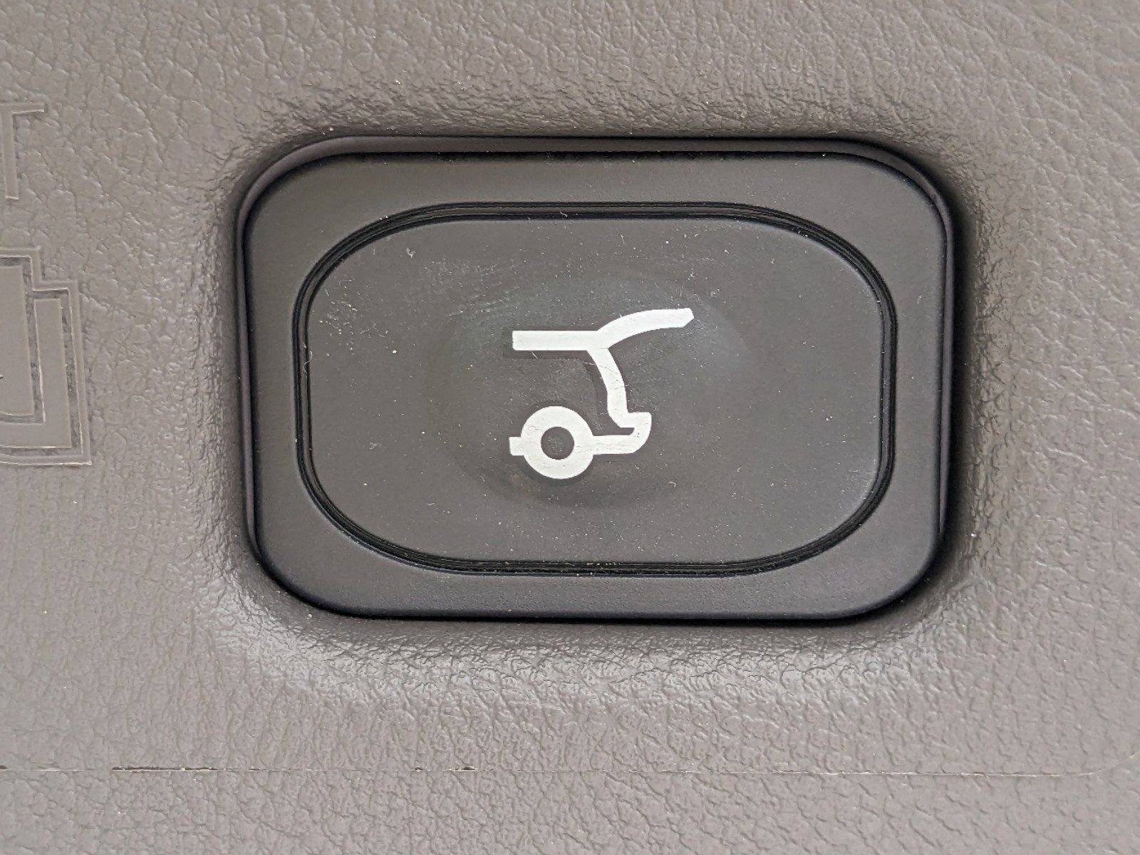 Certified 2023 Lincoln Nautilus Reserve w/ Equipment Group 202A image 13