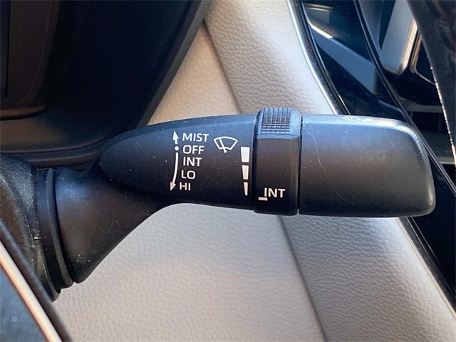 Used 2021 Toyota Corolla SE image 22