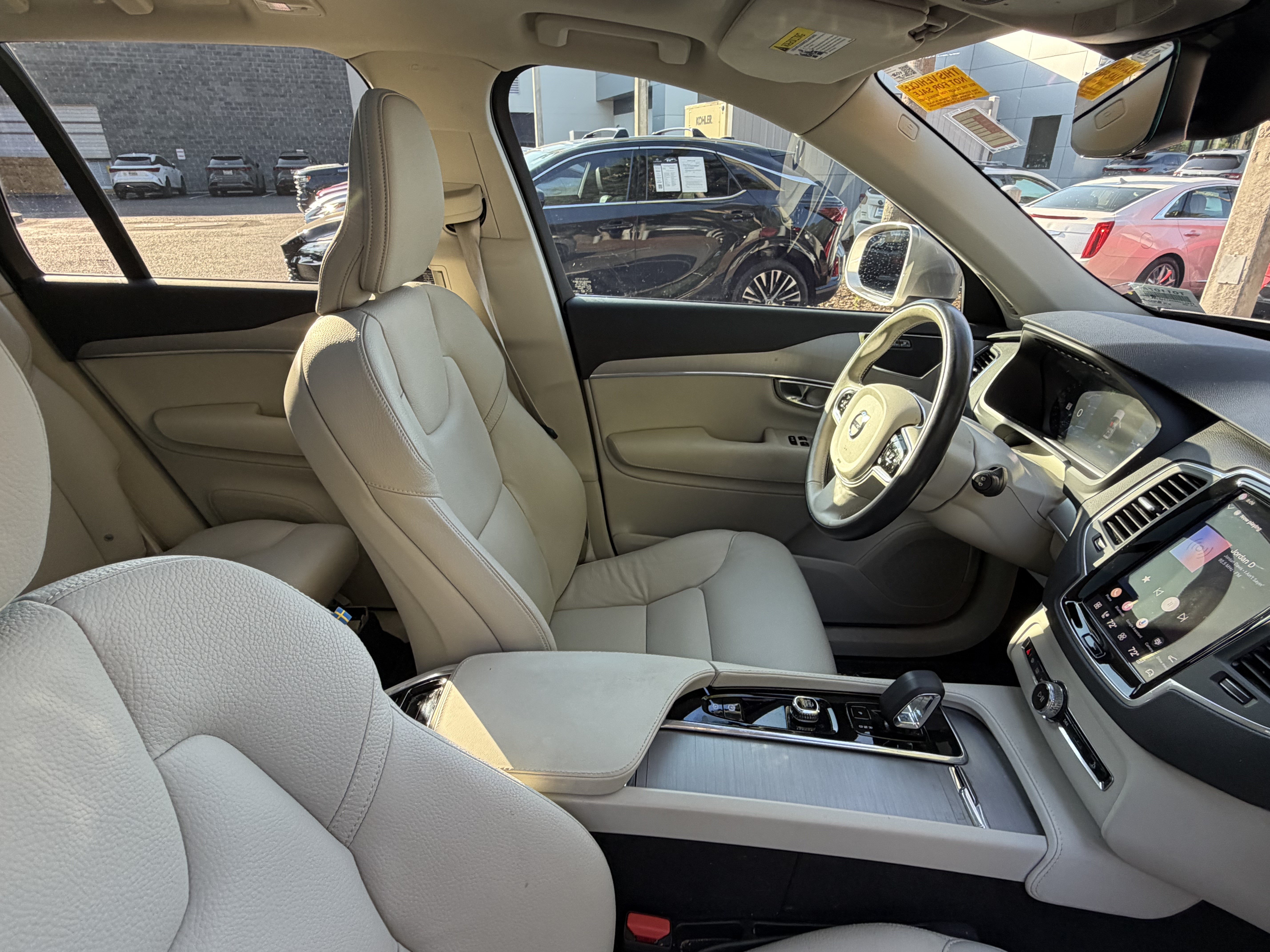 Used 2024 Volvo XC90 B5 Core w/ Climate Package AWD/4WD image 45