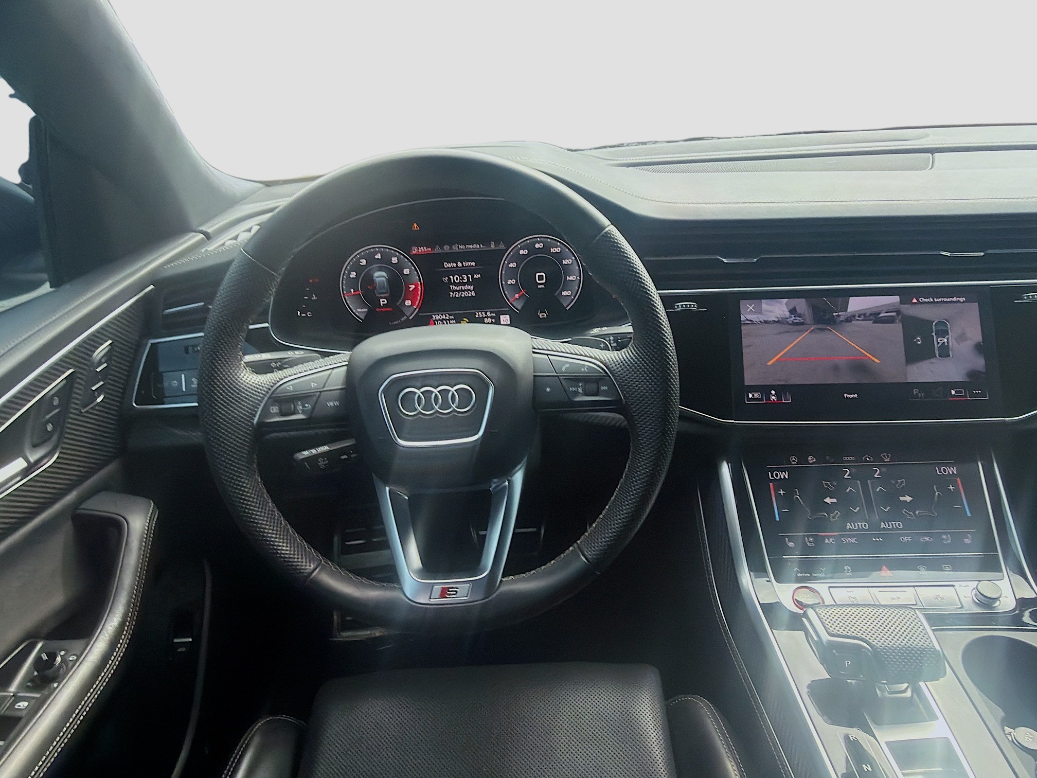 Used 2024 Audi SQ8 Prestige AWD/4WD image 21