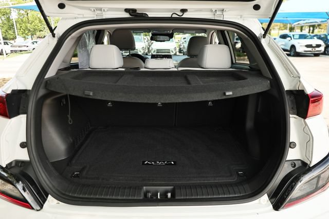 Used 2023 Hyundai Kona SE FWD image 29