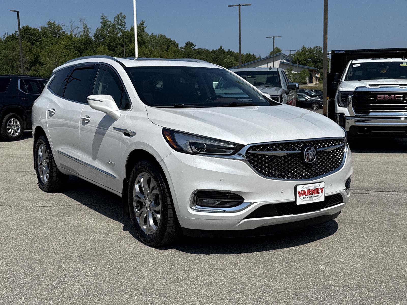 Used 2020 Buick Enclave Avenir w/ Avenir Technology Package image 3
