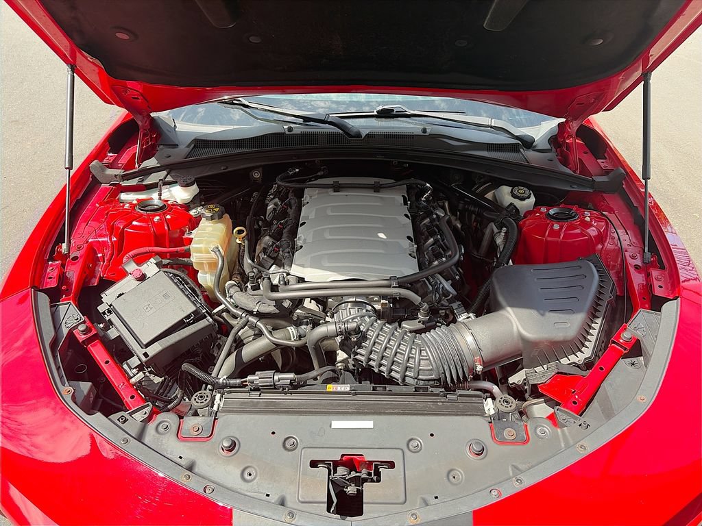 Used 2016 Chevrolet Camaro SS RWD image 29