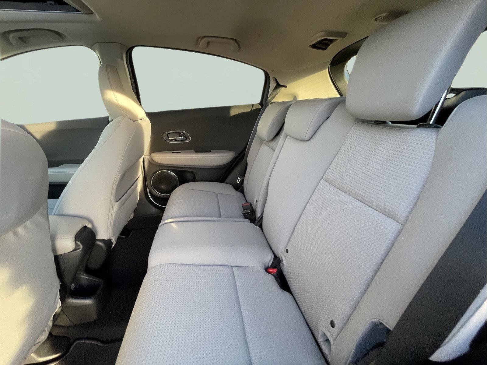 Used 2019 Honda HR-V EX image 16