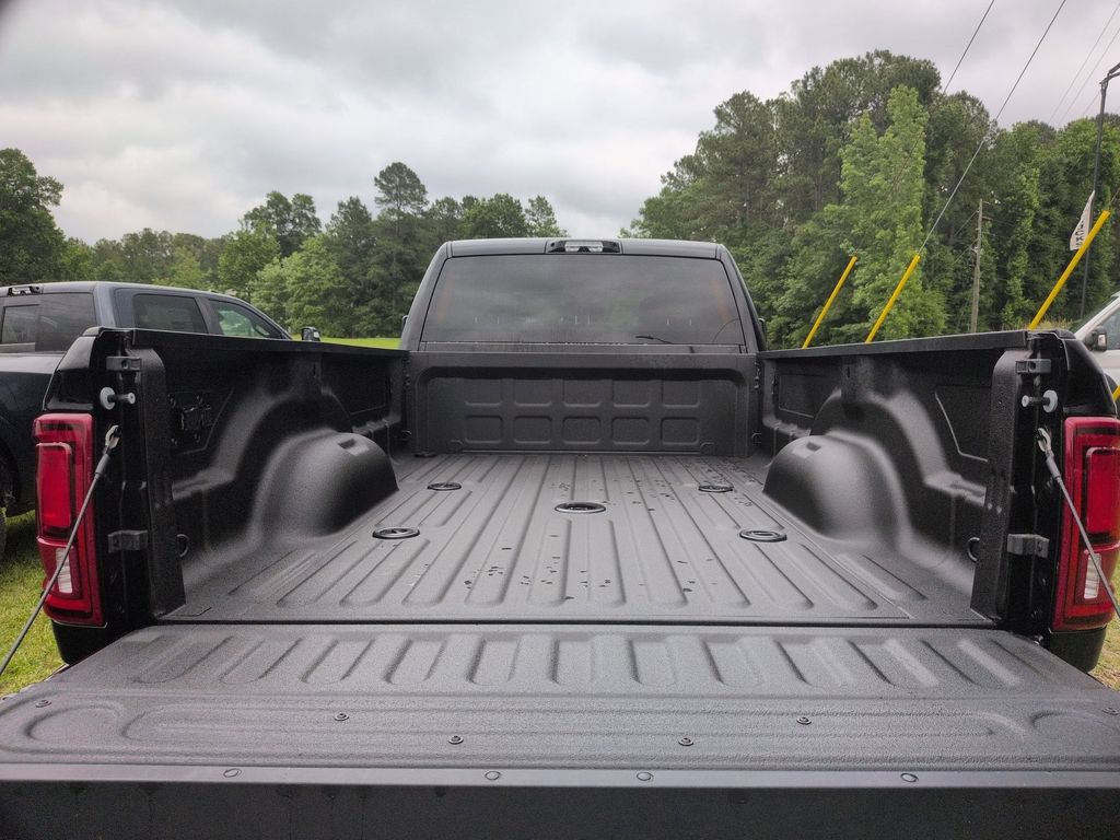 New 2026 RAM 3500 Big Horn AWD/4WD image 30