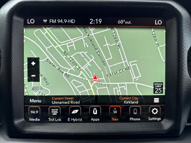 Used 2022 Jeep Wrangler Unlimited Rubicon 4xe AWD/4WD image 23